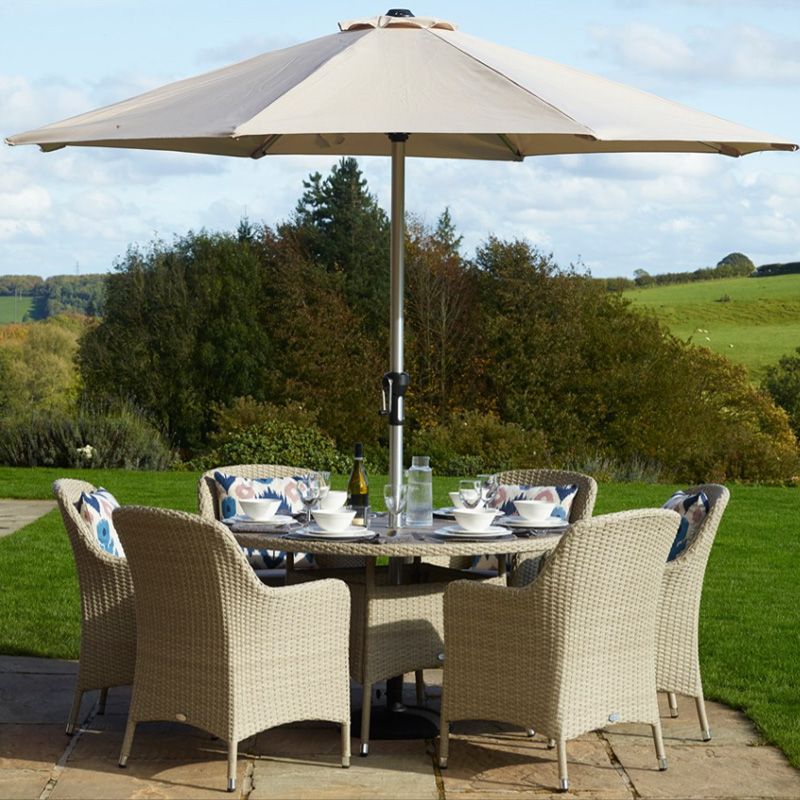 TETBURY 6 SEAT SET 135CM PARASOL & BASE NUTMEG