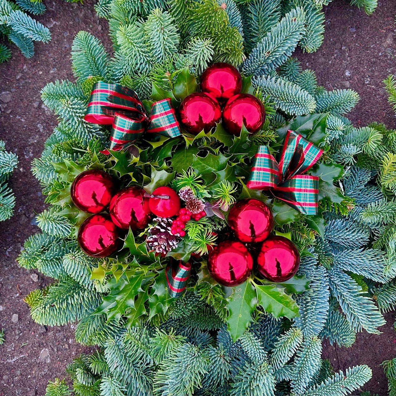 Bauble Wreath